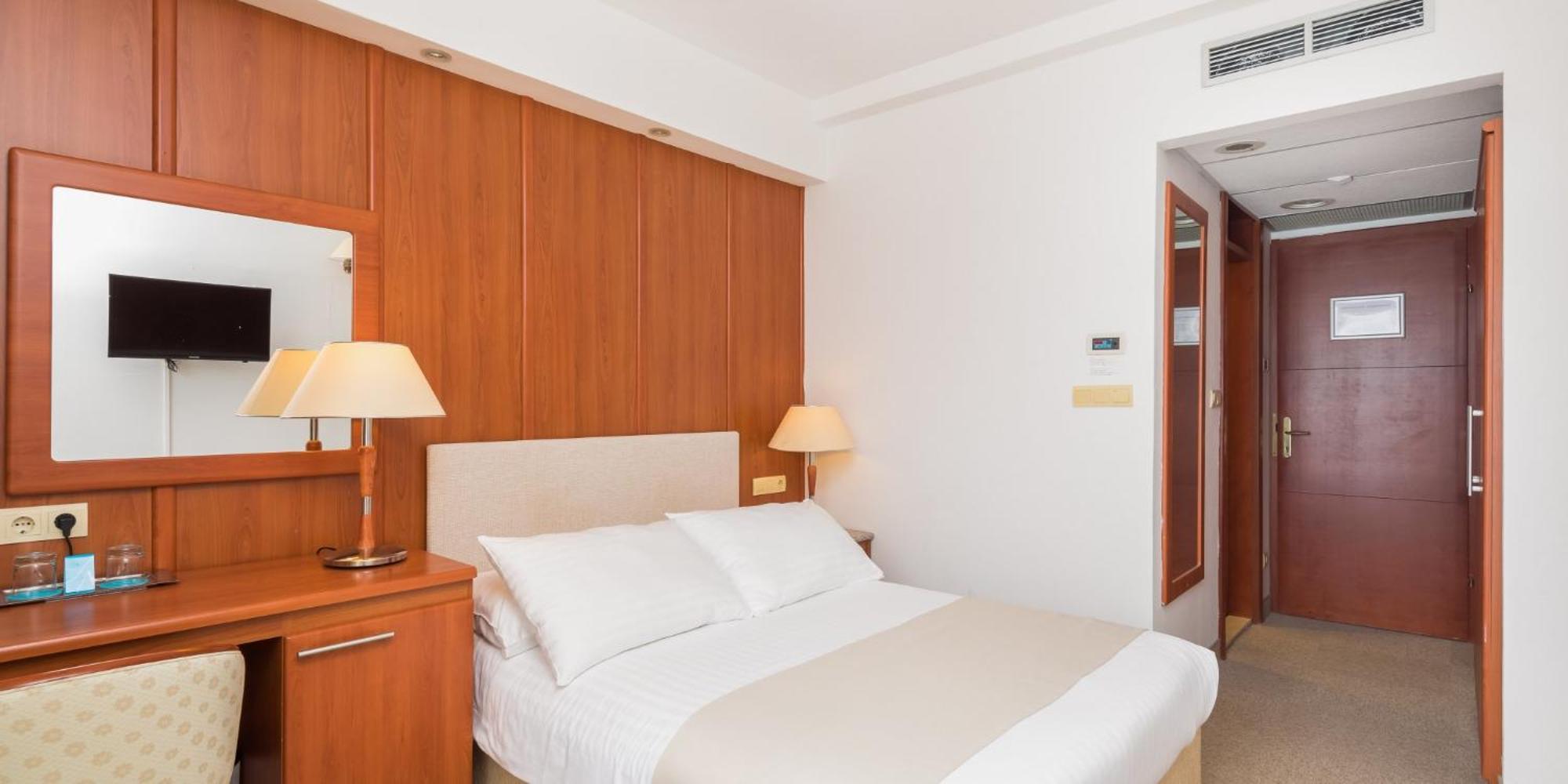 Marko Polo Maradiso Hotel By Aminess 코츌라 객실 사진