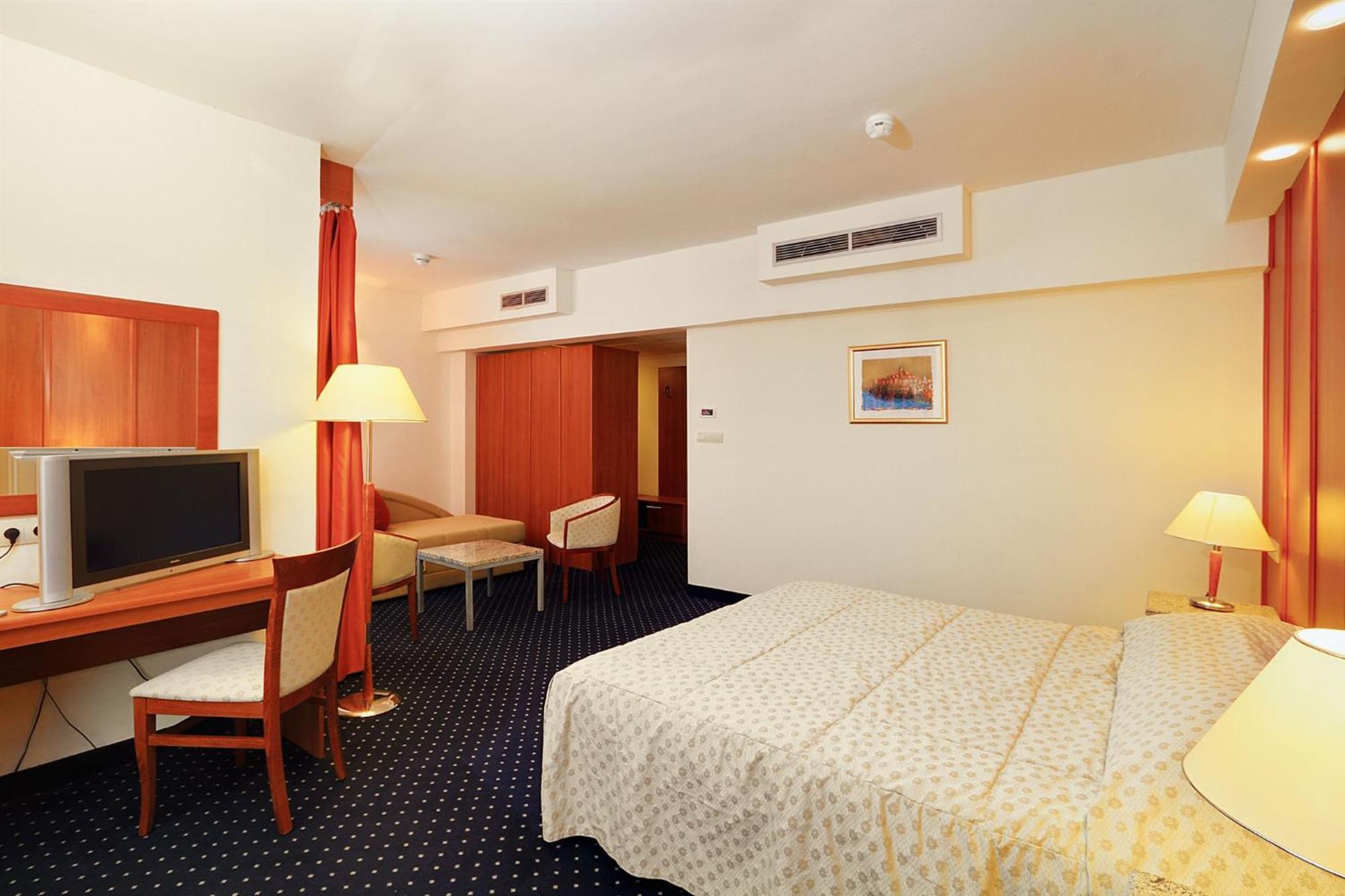 Marko Polo Maradiso Hotel By Aminess 코츌라 객실 사진